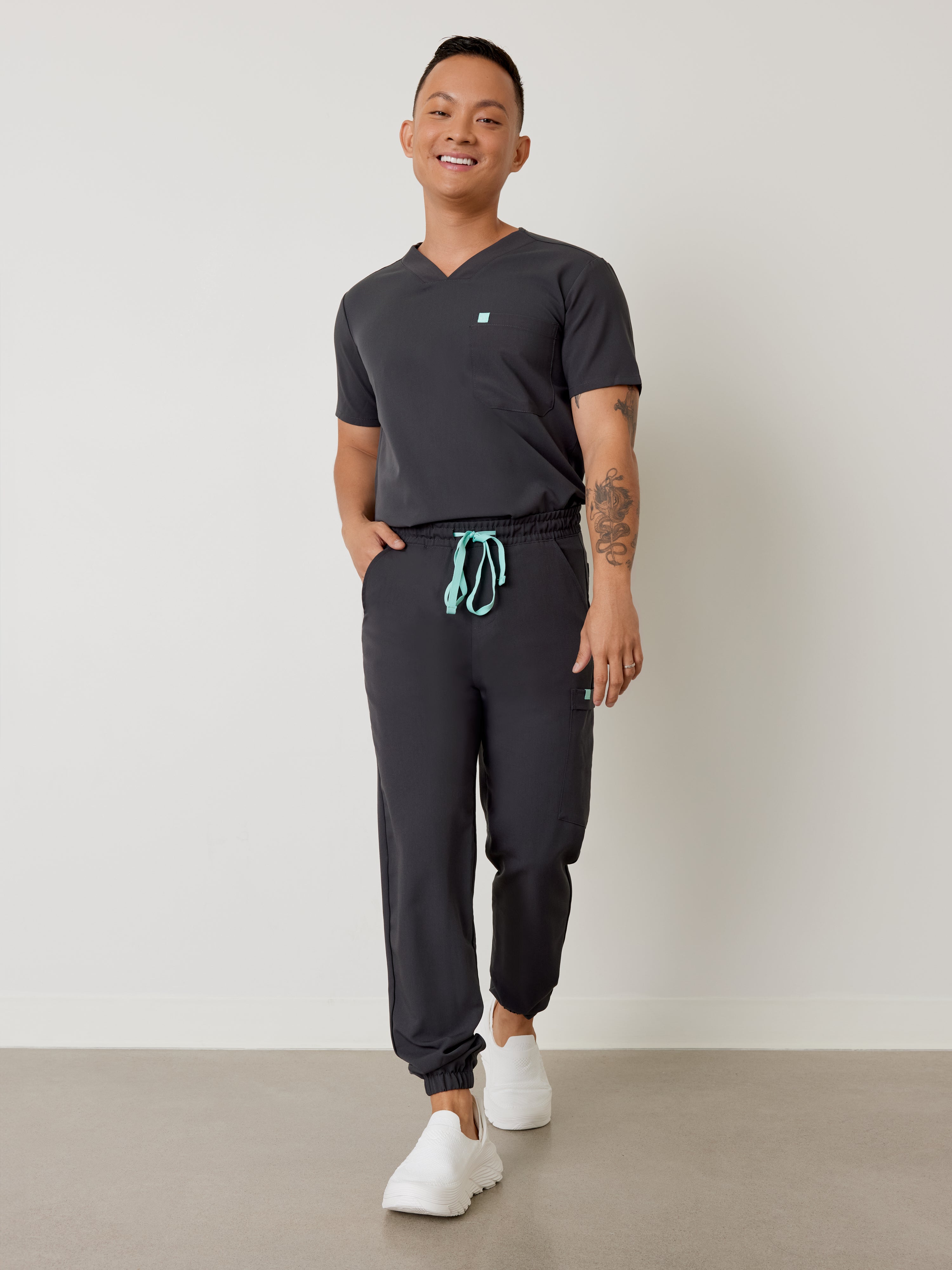 WILLIAM RE-GARDE™ - CHARCOAL - Men's Jogger Pants - SILVADUR™