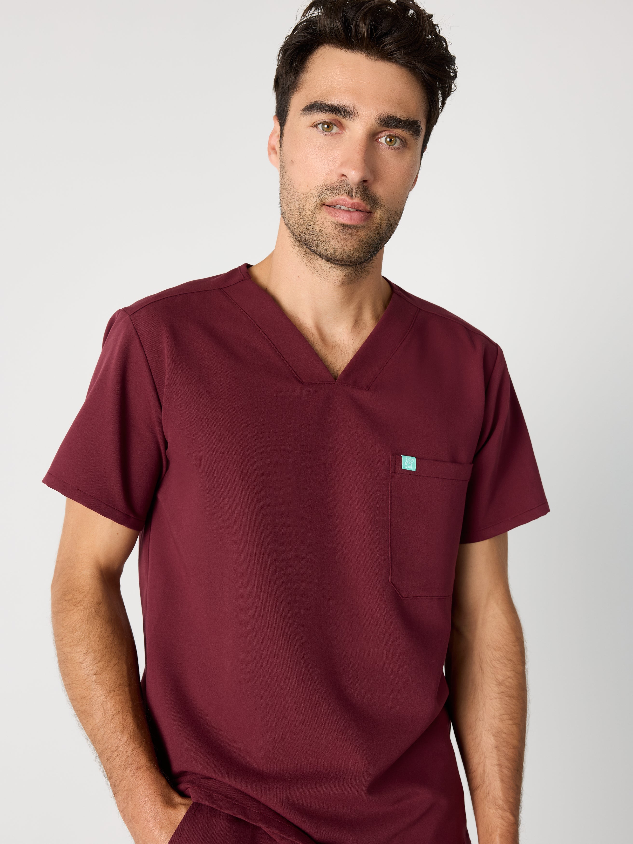 LOGAN RE-GARDE™ - BURGUNDY - One Pocket Men's Scrub Top - SILVADUR™ - Image 2