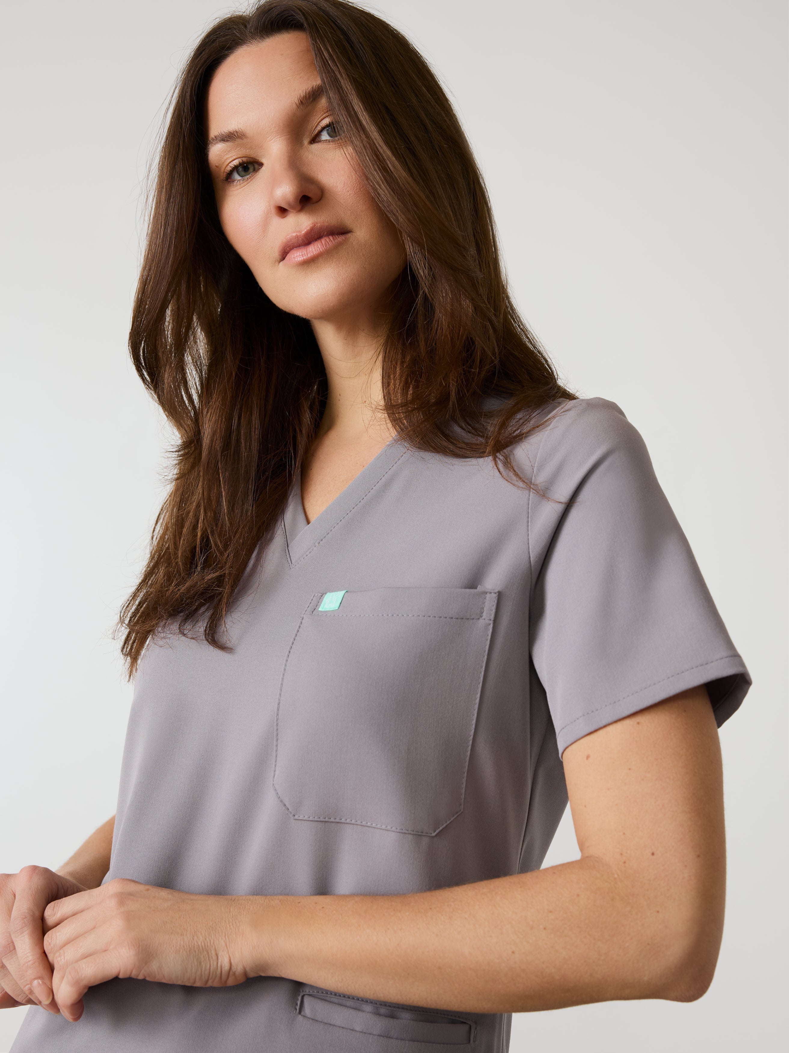LIV RE-GARDE™ - ECLIPSE GREY - Three Pockets Scrub Top - SILVADUR™ - Image 2