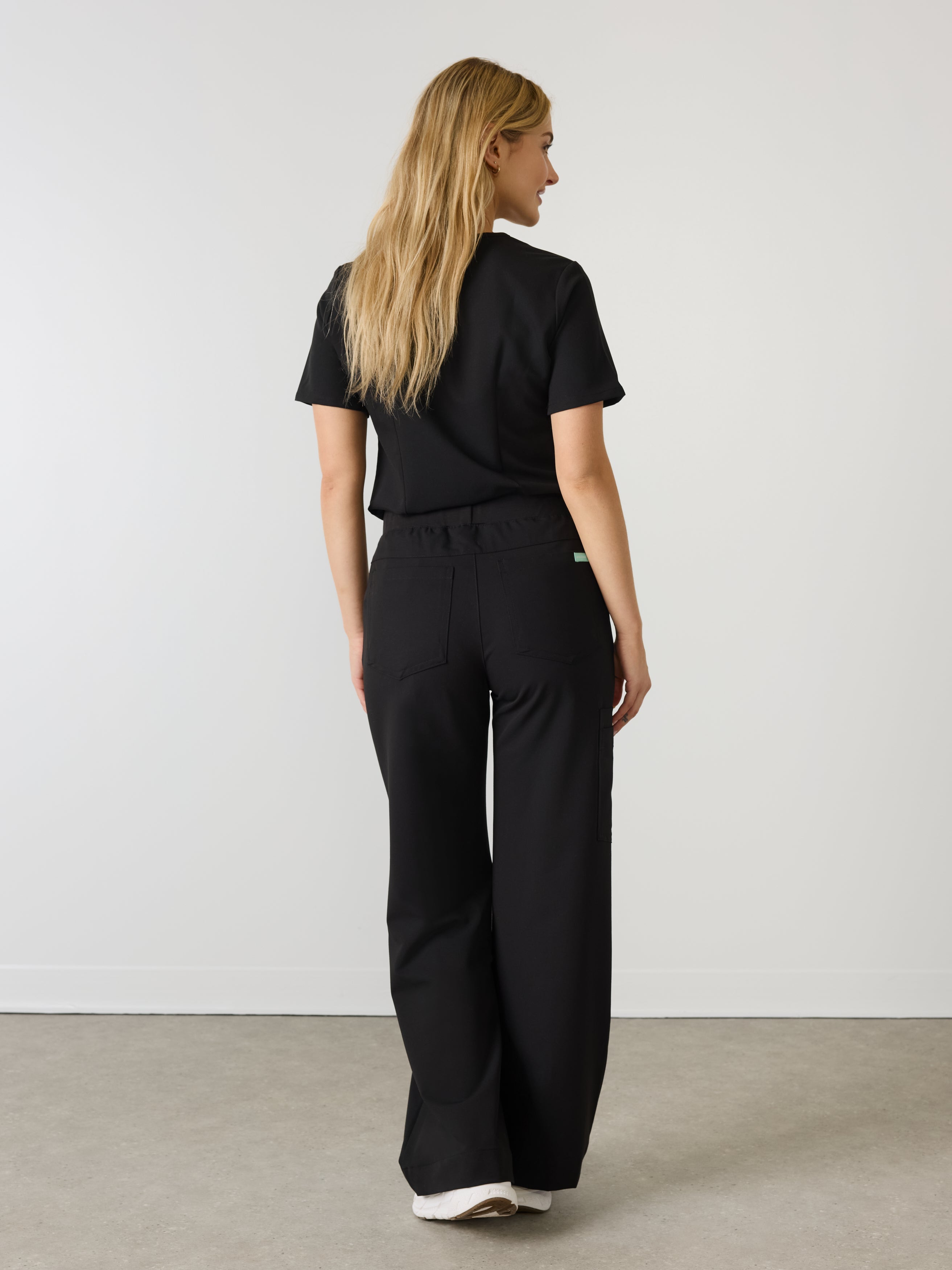 MILA RE-GARDE™ - BLACK - Wide Leg Scrub Pants - SILVADUR™ - Image 4