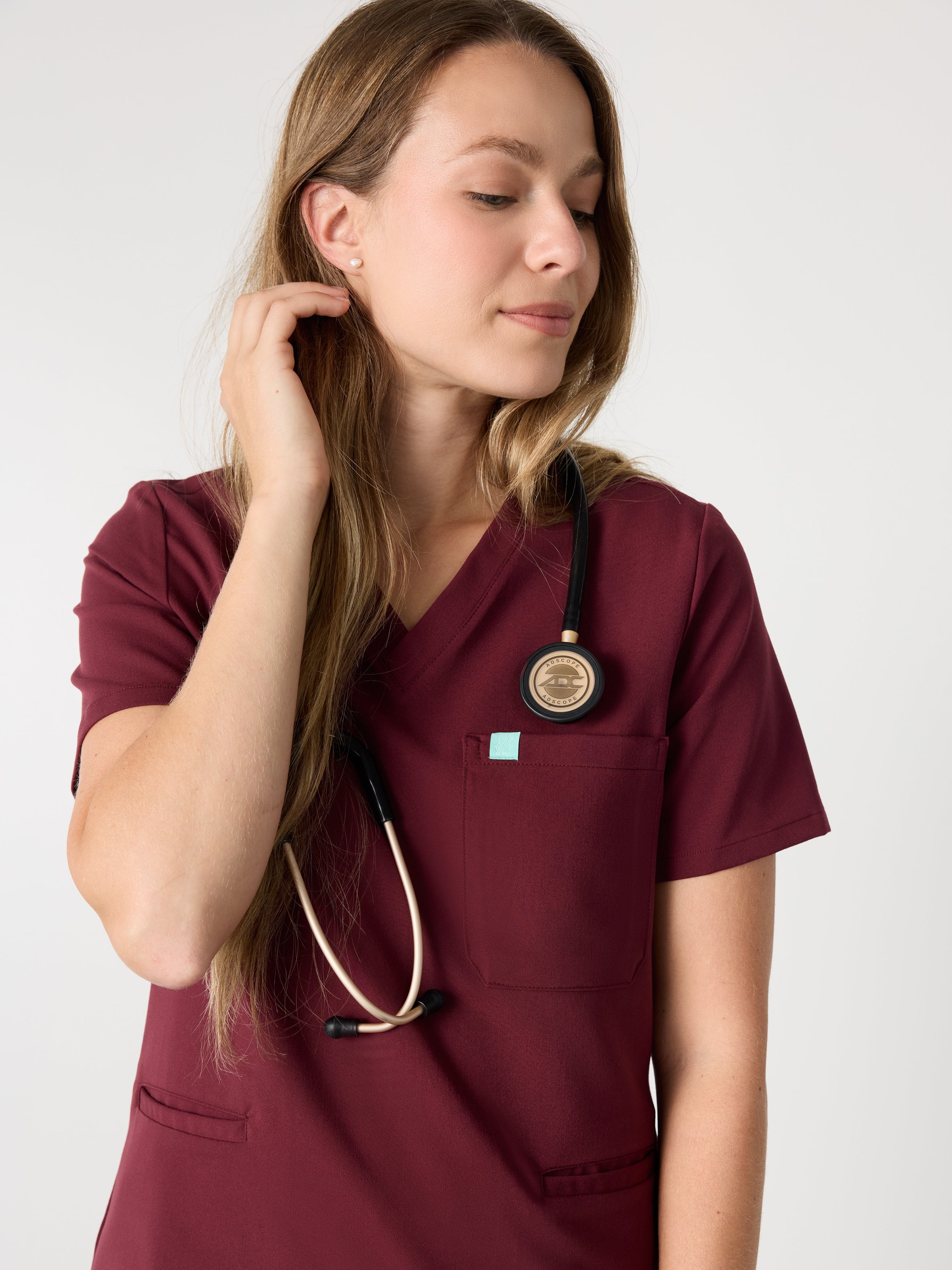 LIV RE-GARDE™ - BURGUNDY - Three Pockets Scrub Top - SILVADUR™ - Image 2