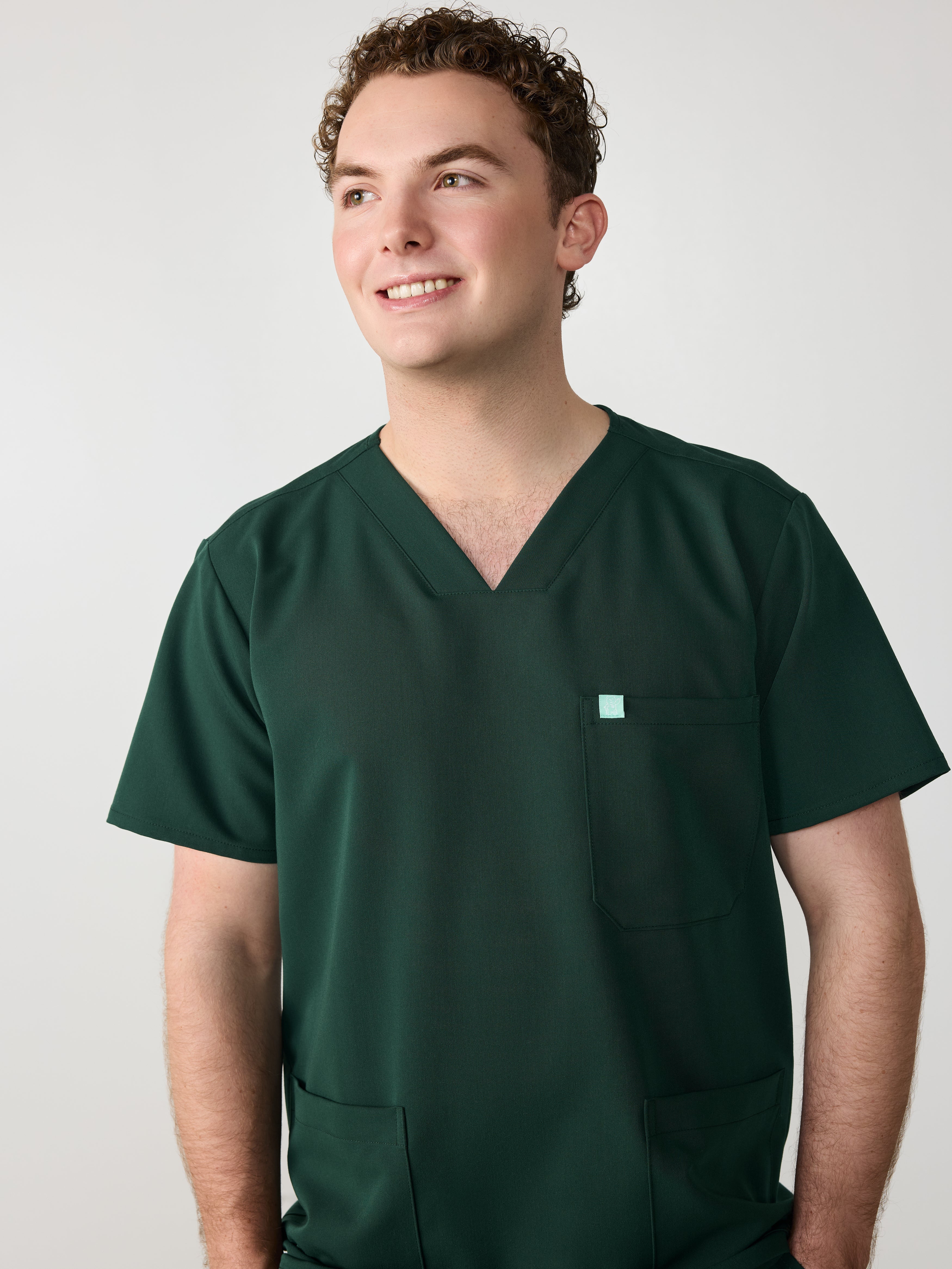 ZACK RE-GARDE™ - FOREST GREEN - Three Pockets Men's Scrub Top - SILVADUR™ - Image 2