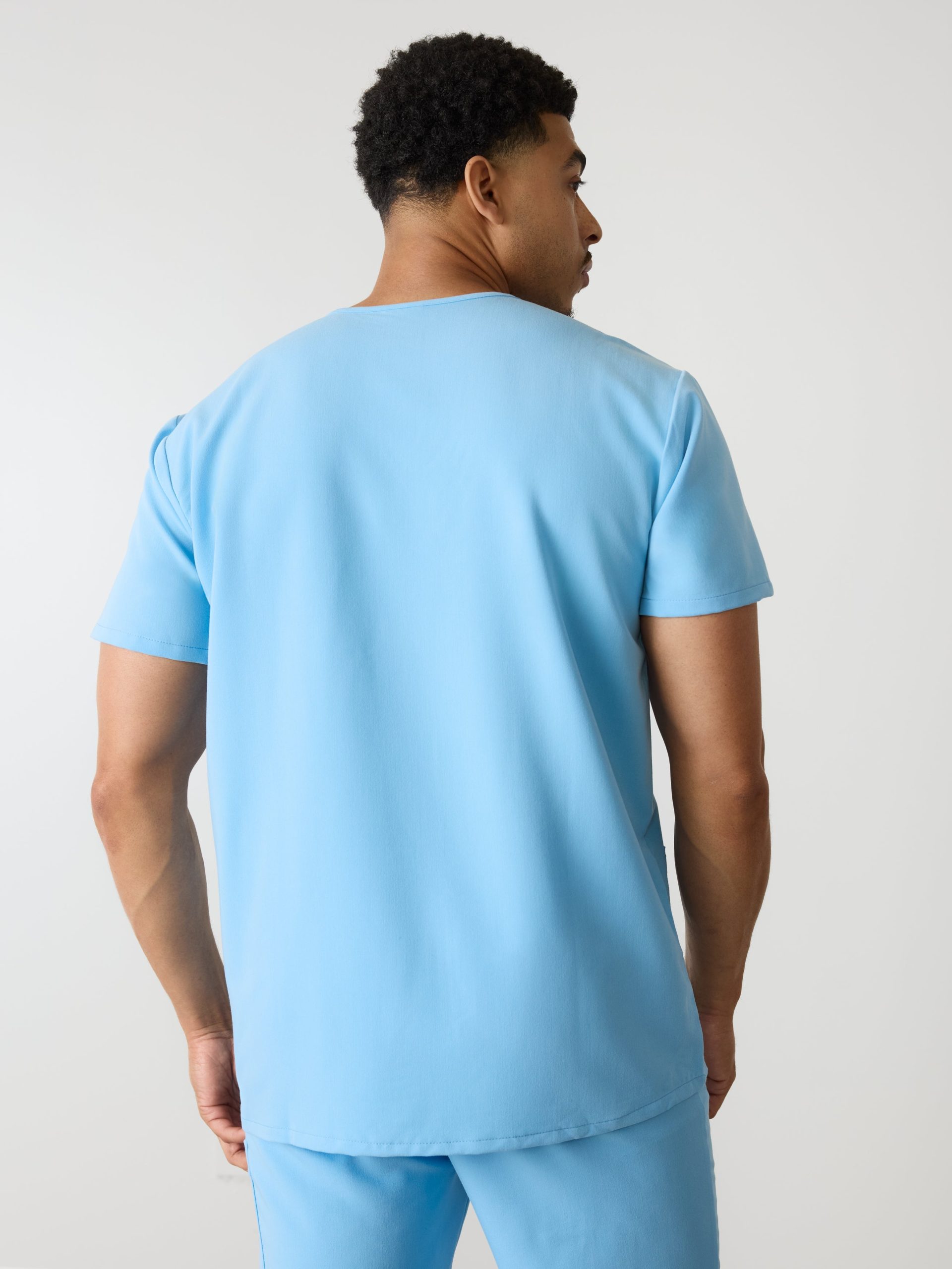 ZACK RE-GARDE™ - CLASSIC BLUE - Three Pockets Men's Scrub Top - SILVADUR™ - Image 2