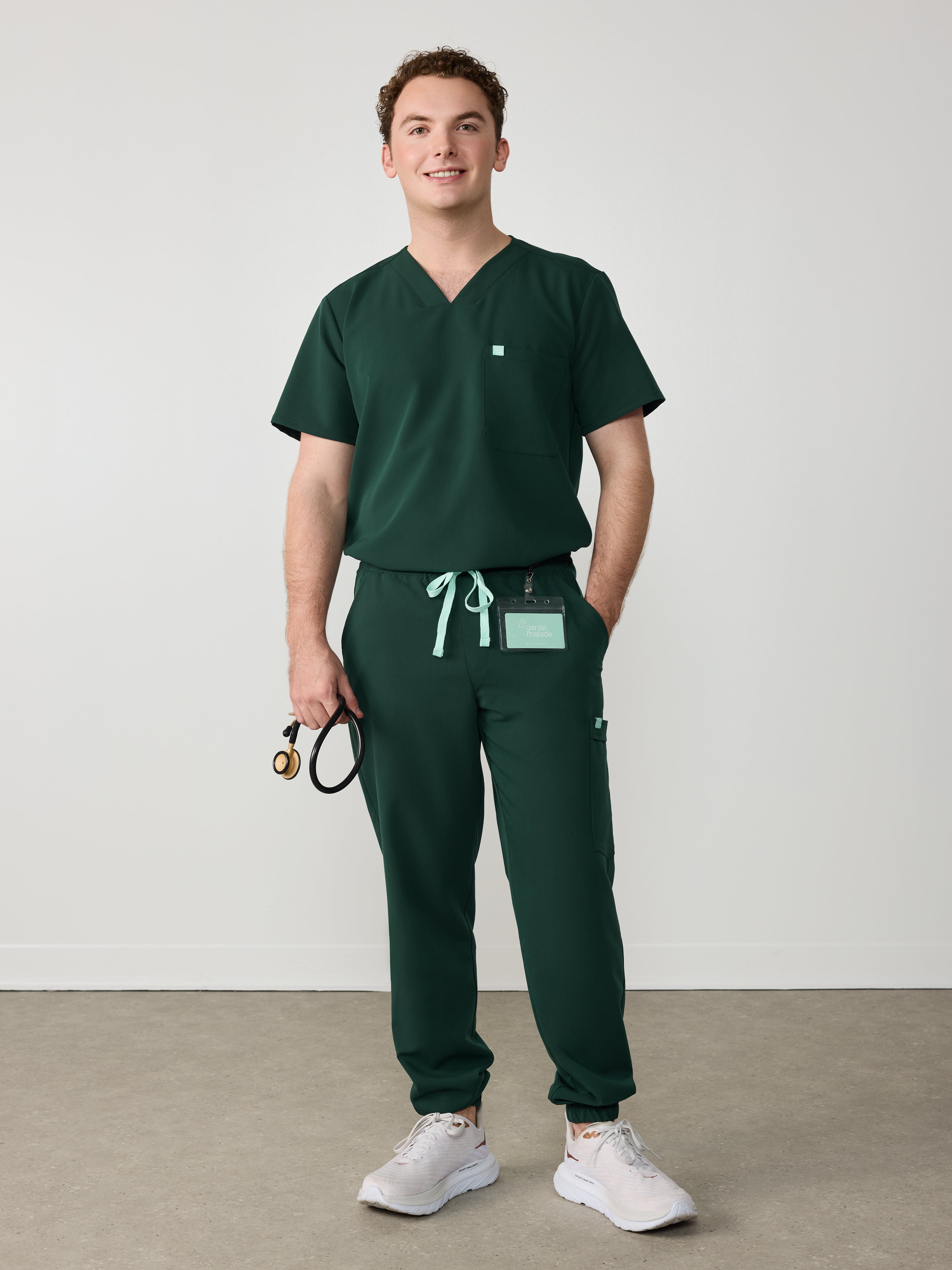 WILLIAM RE-GARDE™ - FOREST GREEN - Men's Jogger Pants - SILVADUR™