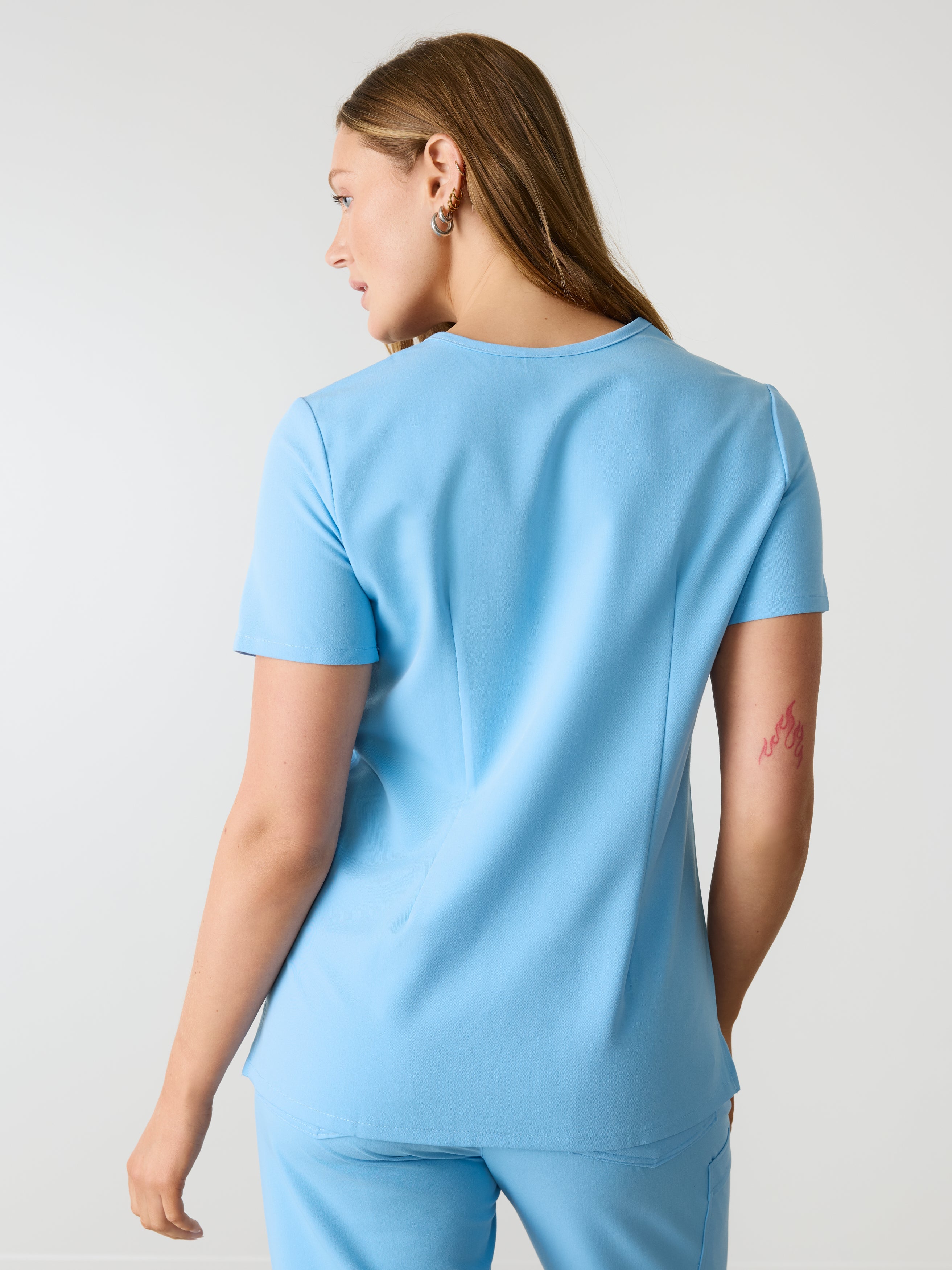 GABRIELLE RE-GARDE™ - CLASSIC BLUE - One Pocket Scrub Top - SILVADUR™ - Image 2