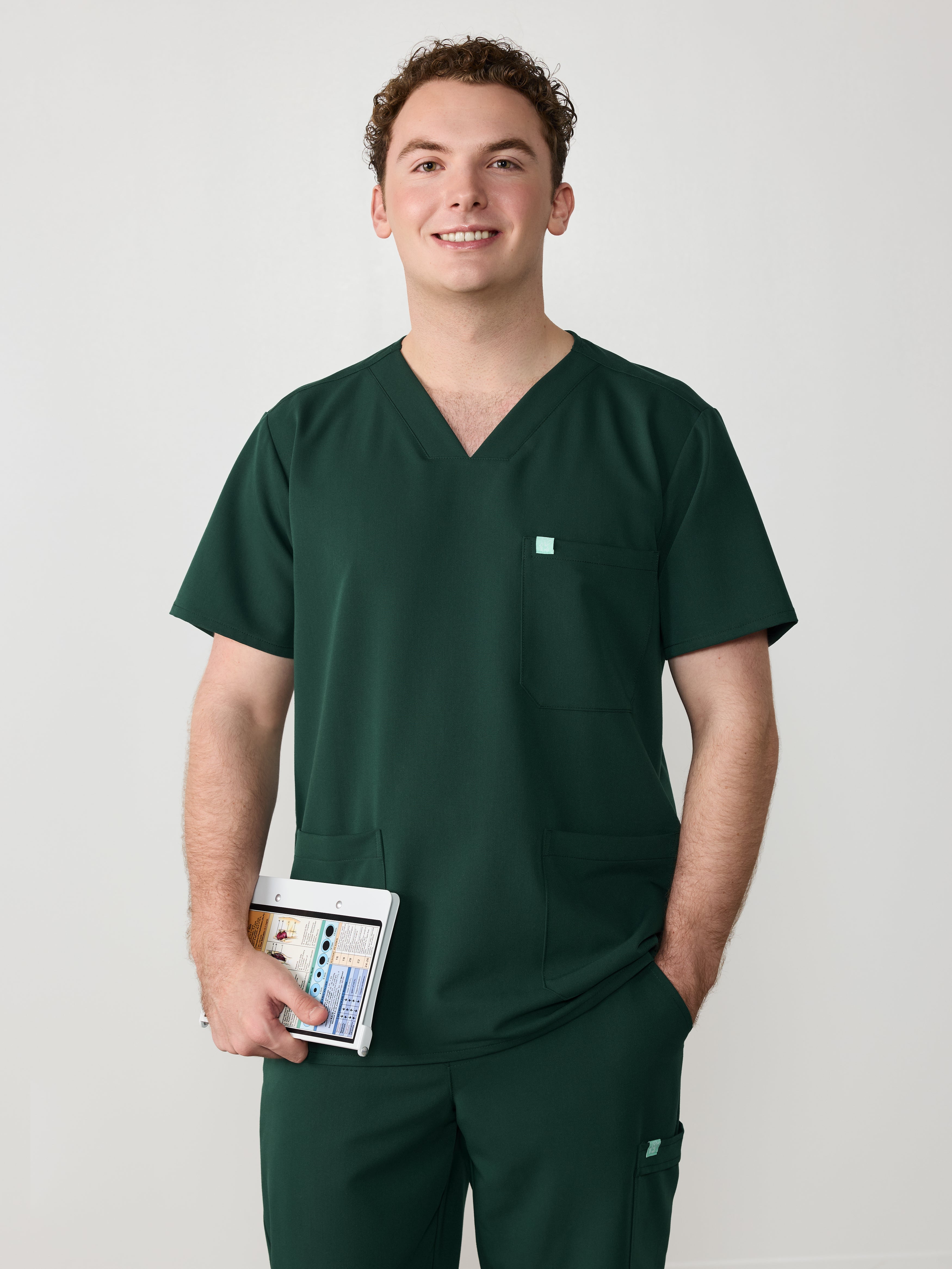 ZACK RE-GARDE™ - FOREST GREEN - Three Pockets Men's Scrub Top - SILVADUR™