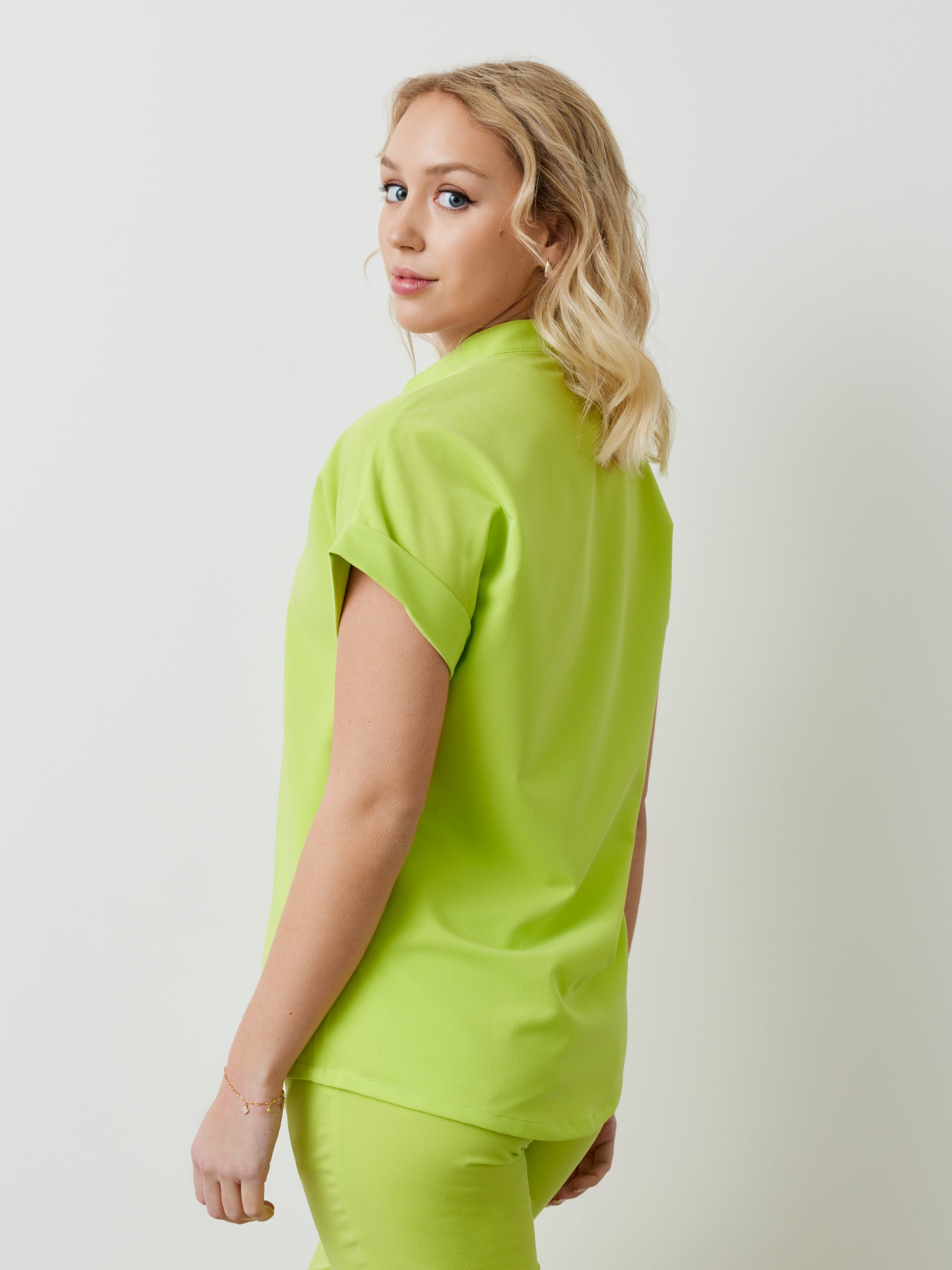 CHARLIE RE-GARDE™ - LIME - Mandarine Collar Scrub Top - SILVADUR™ - Image 2