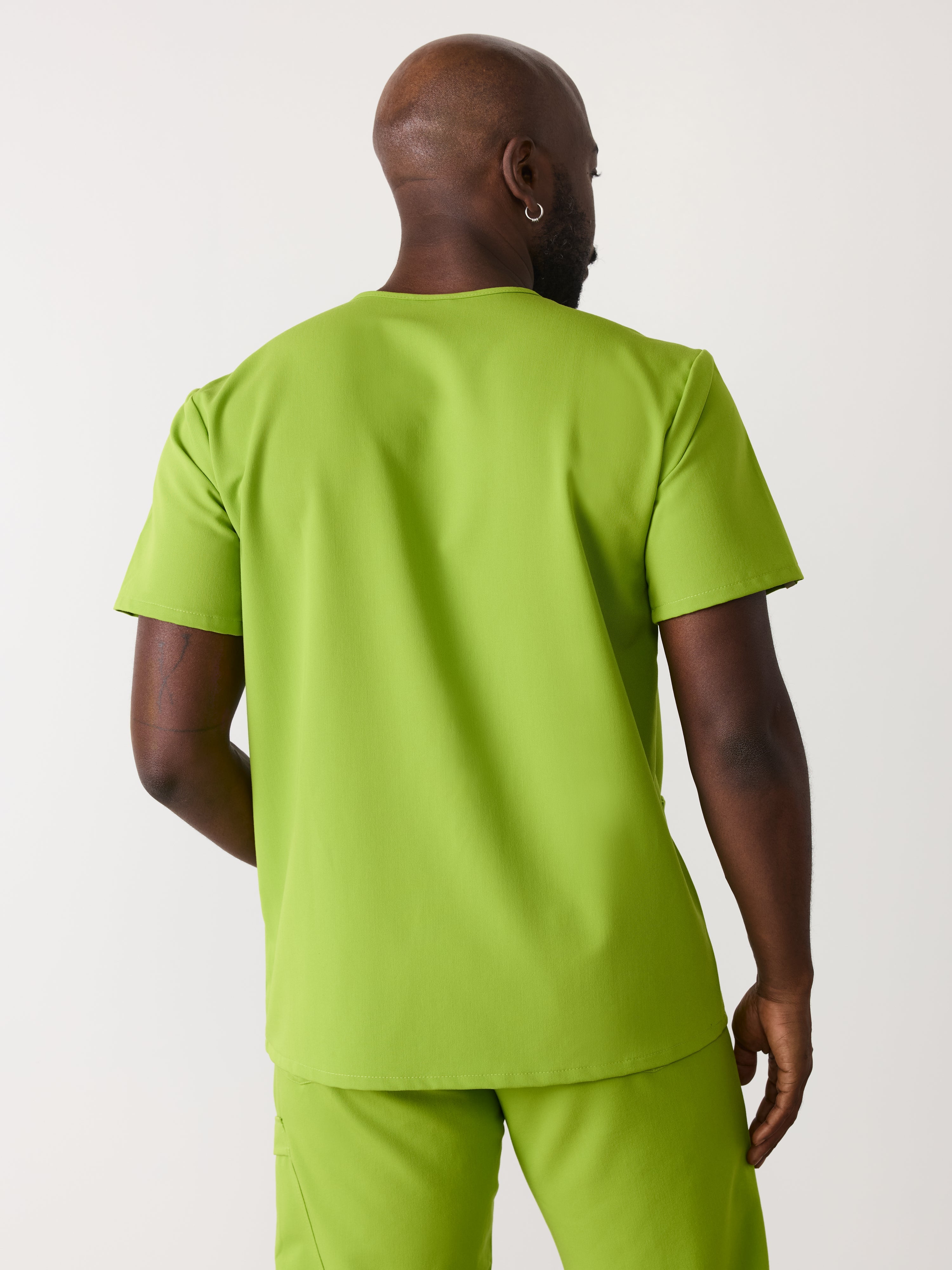 ZACK RE-GARDE™ - GRUMPY GREEN - Three Pockets Men's Scrub Top - SILVADUR™ - Final Sale - Image 3