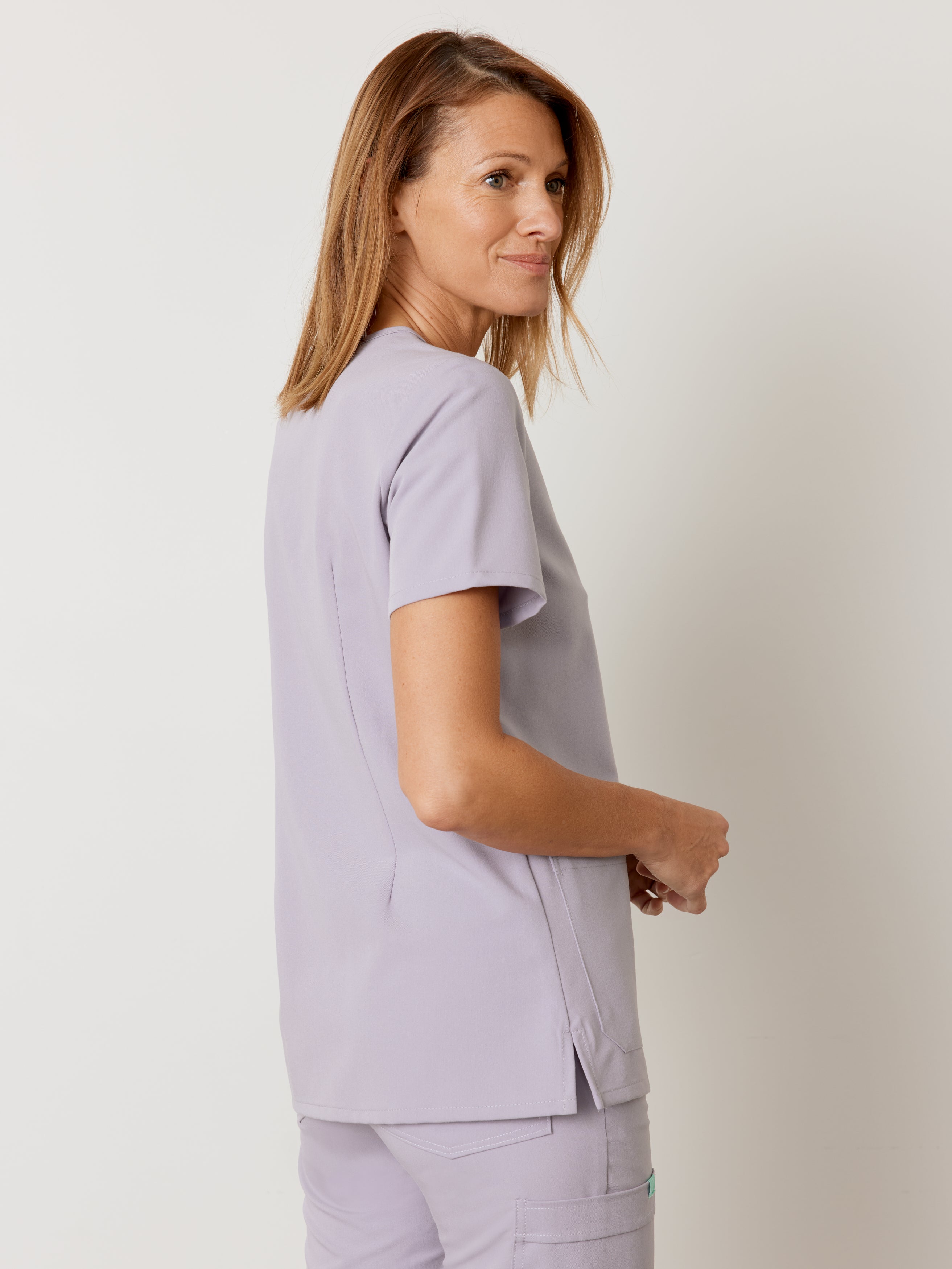 CHLOE RE-GARDE™ - PEARL - Three Pockets Scrub Top - SILVADUR™ - Final Sale - Image 3