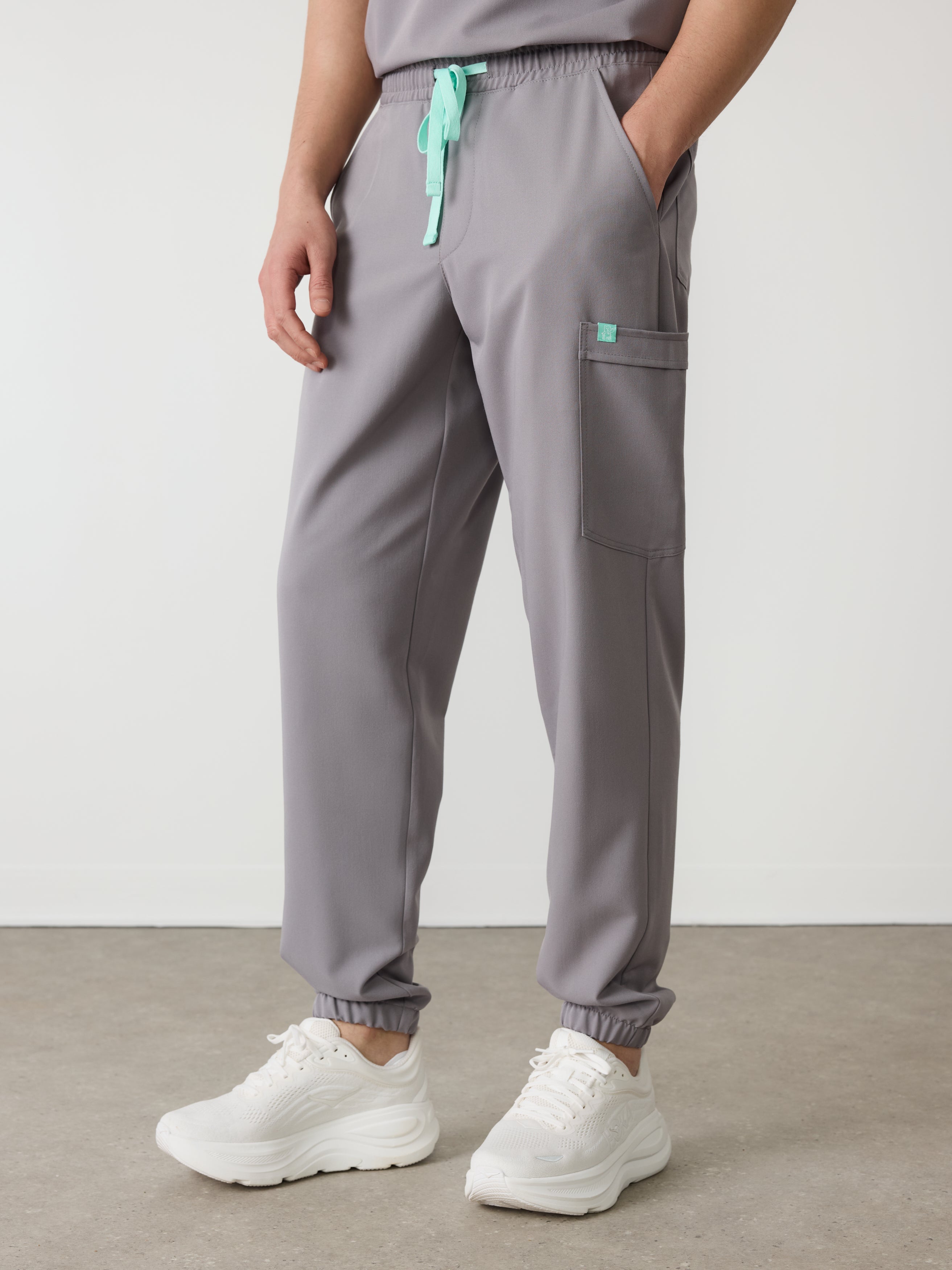 WILLIAM RE-GARDE™ - ECLIPSE GREY - Men's Jogger Pants - SILVADUR™ - Image 3